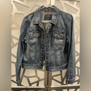 Like new jean jacket